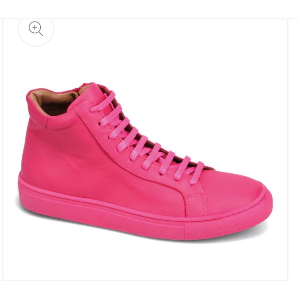 Bueno Winnie High-Top Sneakers